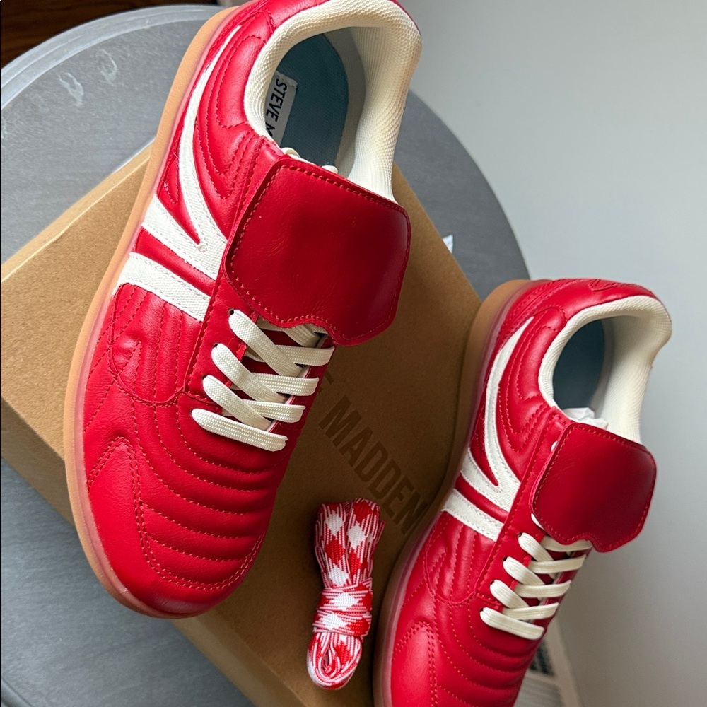 Steve Madden Red and White Women's Sneakers